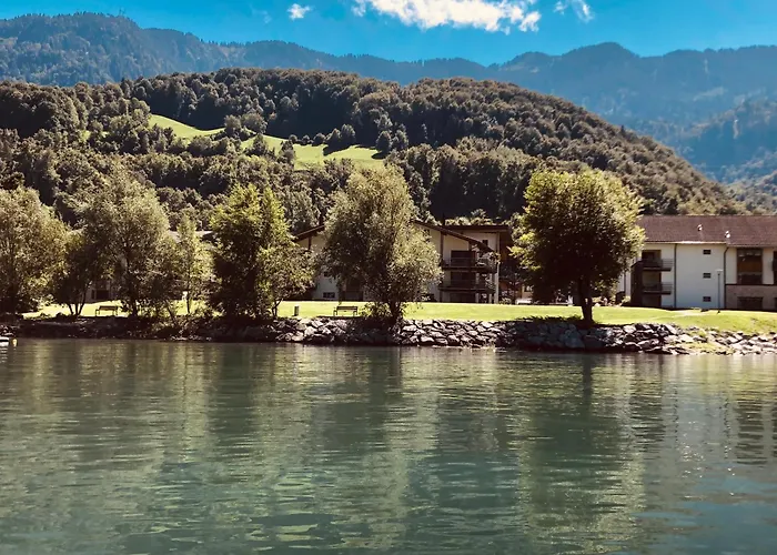 Spacious With Sauna And Lakeview, In Walking Distance Of Lift Unterterzen