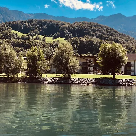 Spacious With Sauna And Lakeview, In Walking Distance Of Lift Unterterzen